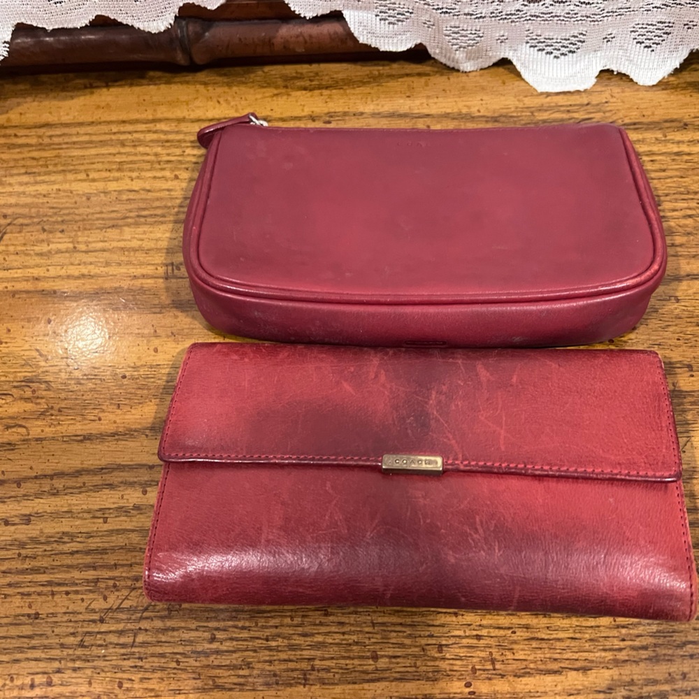Vantage Coach wallet and pouch